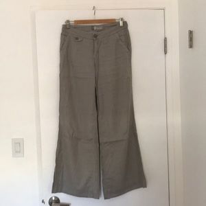 Anthro Level99 light grey linen flare pants 27